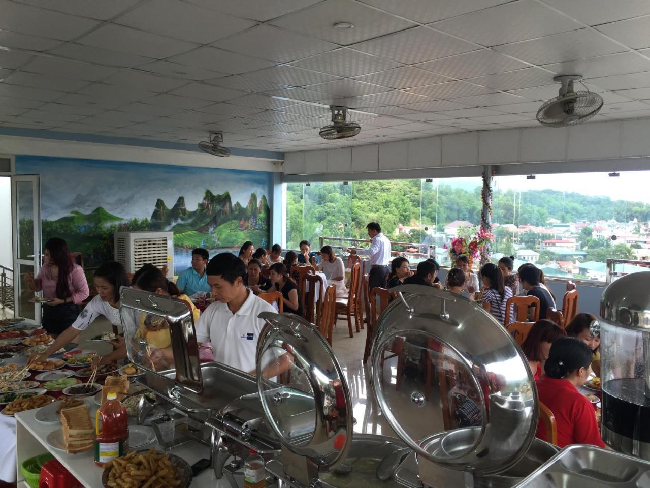 Long Giang Hotel Diện Biên Phủ Buitenkant foto